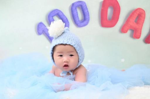 邹城宝宝什么时候会笑 邹城宝宝什么时候会笑